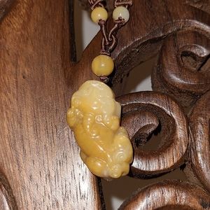 FREE SHIP GORGEOUS pixiu jade pendant necklace protector of wealth